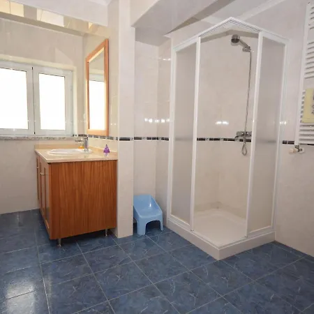 Villa Scenic In Foz Do Arelho With Private Swimming Pool *