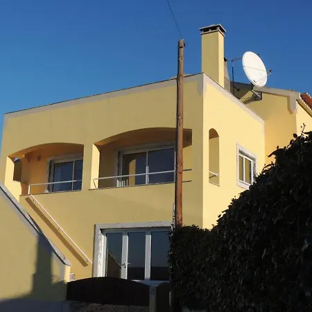 Villa Scenic In Foz Do Arelho With Private Swimming Pool *
